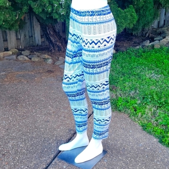 NEW SHEIN Geometric Print High Waist Leggings - Picture 13 of 17